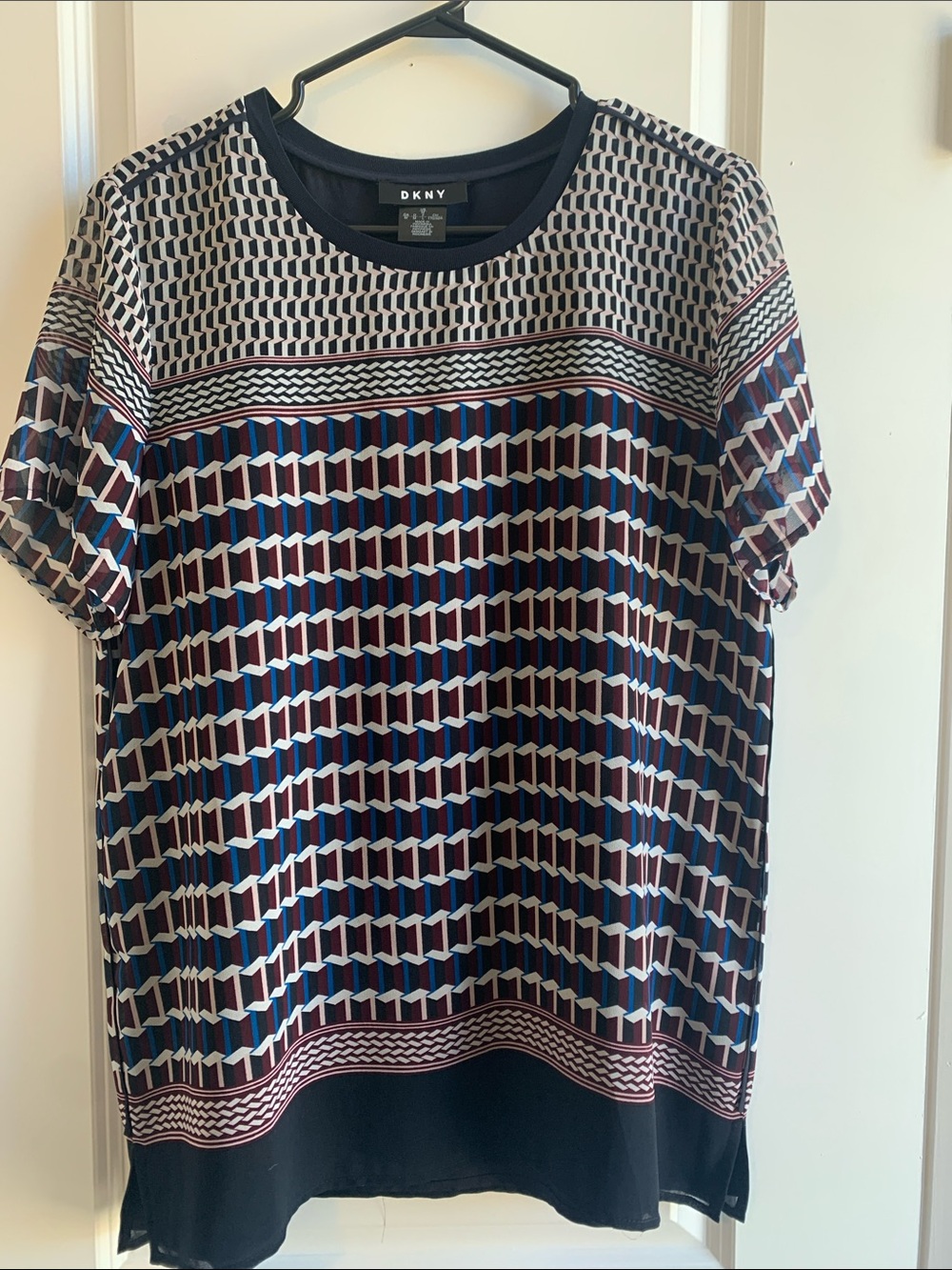 DKNY Navy, White & Burgundy Geometric Short Sleeve Tee